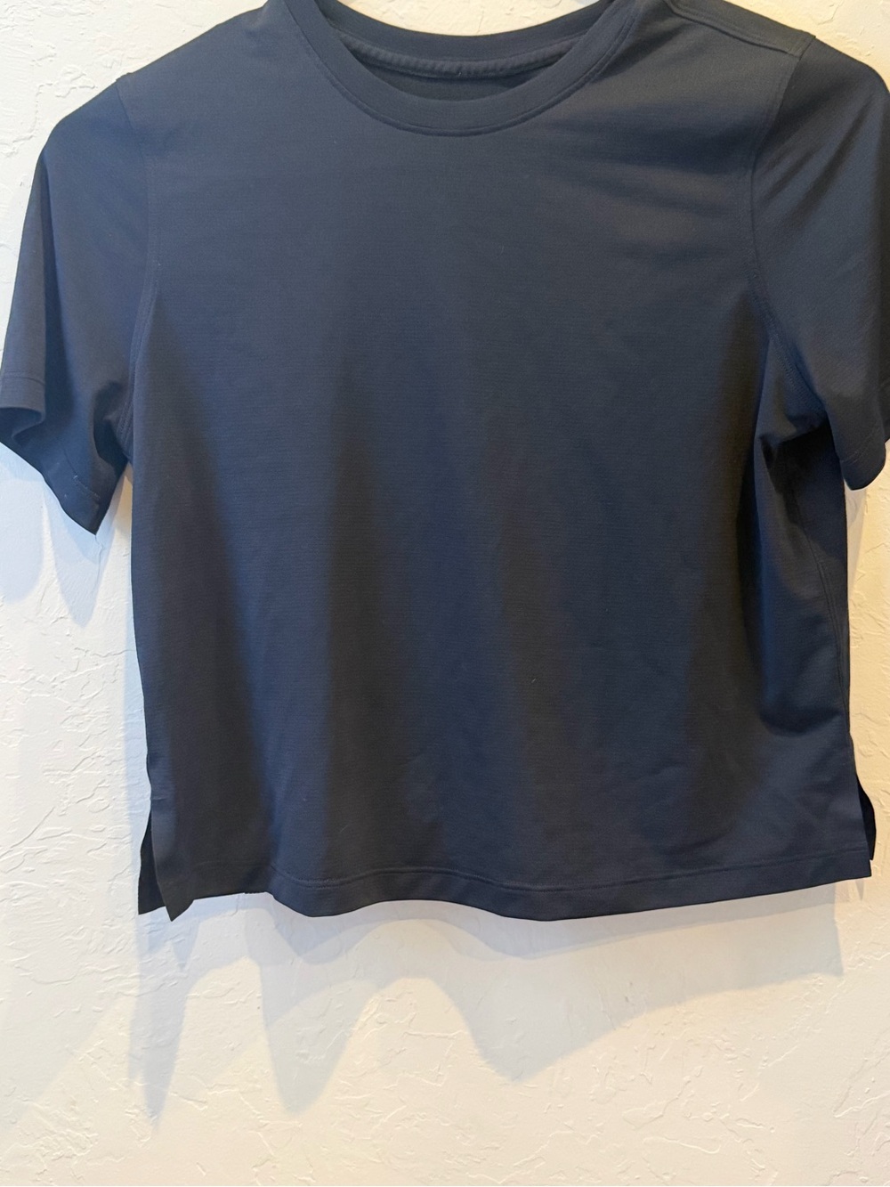 Women's lululemon crew neck crop top Athletic Short Sleeve T-Shirt size small